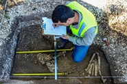 Dois f�sseis de quase 6 mil anos s�o encontrados em Ilhota, nas obras de duplica��o da BR-470 