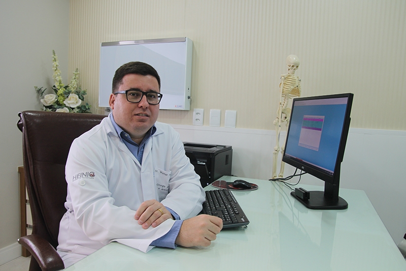 Gaspar tem médico referência em ortopedia