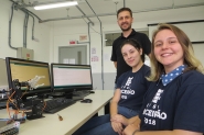 Professor e alunos do IFSC de Gaspar criam brao robtico