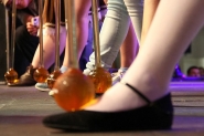 Oktoberfest Blumenau marcada por a��es de conscientiza��o