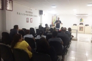 Sem revis�o anual das remunera��es, servidores de Ilhota organizam assembleia