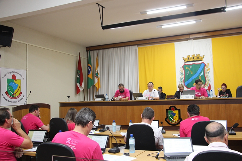 Veto do aux�lio-alimenta��o entra em vota��o nesta ter�a na C�mara de Gaspar 