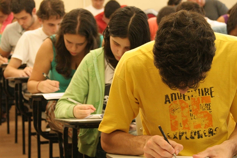 Estudantes de todo o Brasil se preparam para o Enem 