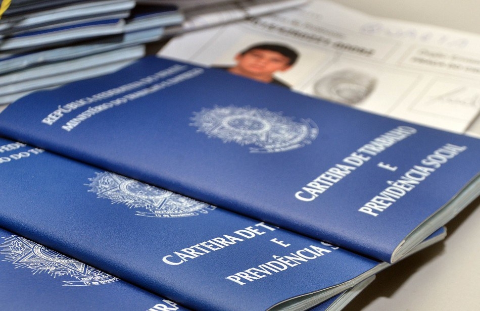Mais de 400 mil vagas temporárias serão ofertadas neste final de ano