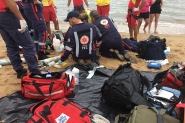 Jovem morre afogado ap�s mergulhar de trapiche em Bigua�u