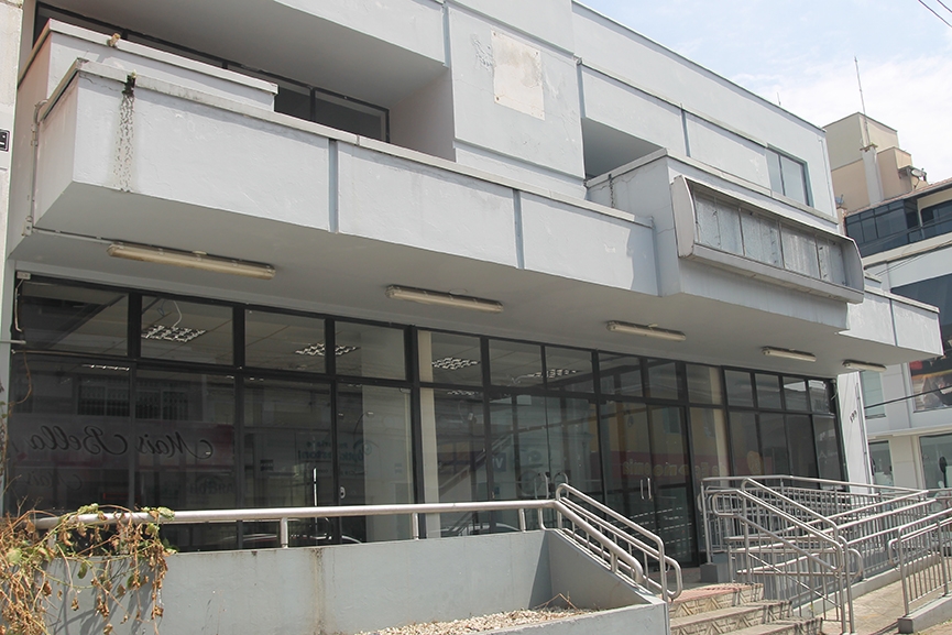 Prefeitura de Gaspar completa pagamento e oficializa compra do pr�dio do antigo Besc