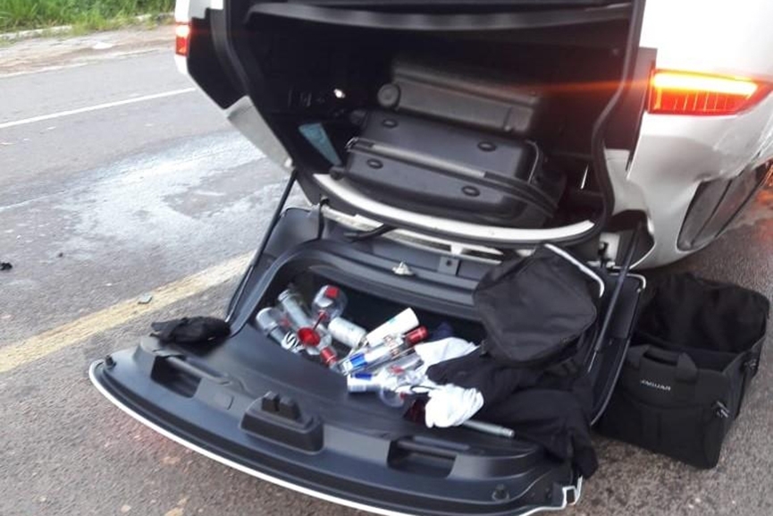 Juíza decreta prisão preventiva de motorista de Jaguar que matou duas jovens em acidente na BR-470, em Gaspar