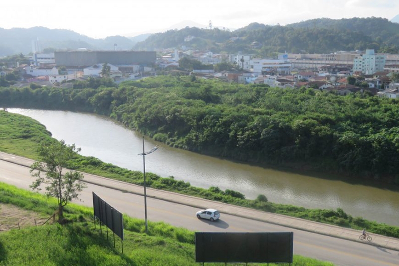 Empresa de Gaspar vence licita��o de grande obra em Brusque