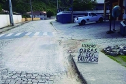 Moradores reclamam de buracos e pedem reurbaniza��o na rua Bonif�cio Haendchen