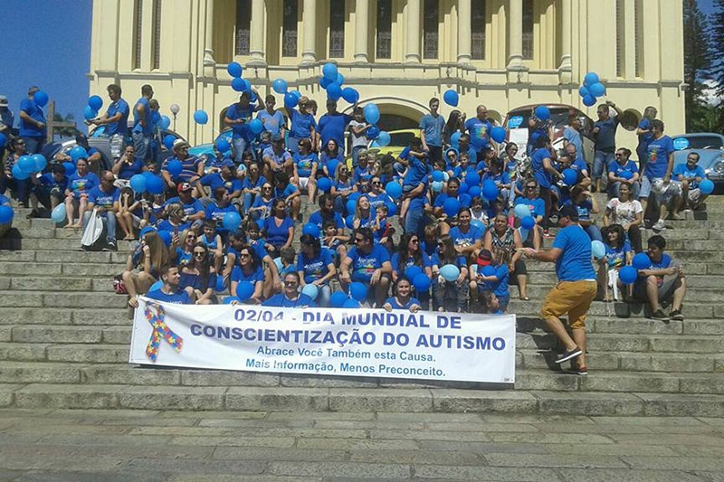 AMA de Gaspar prepara programa��o para 'Abril Azul'
