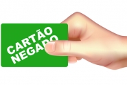 Problemas com cartão do auxílio-alimentação incomodam servidores