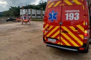 Menino de dois anos morre afogado ao tentar buscar bola dentro de piscina em Brusque