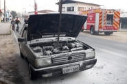 Bombeiros apagam inc�ndio em carro no bairro Margem Esquerda