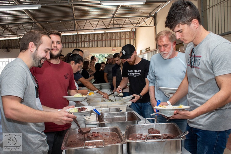 Agapa lucra mais de R$19 mil em feijoada