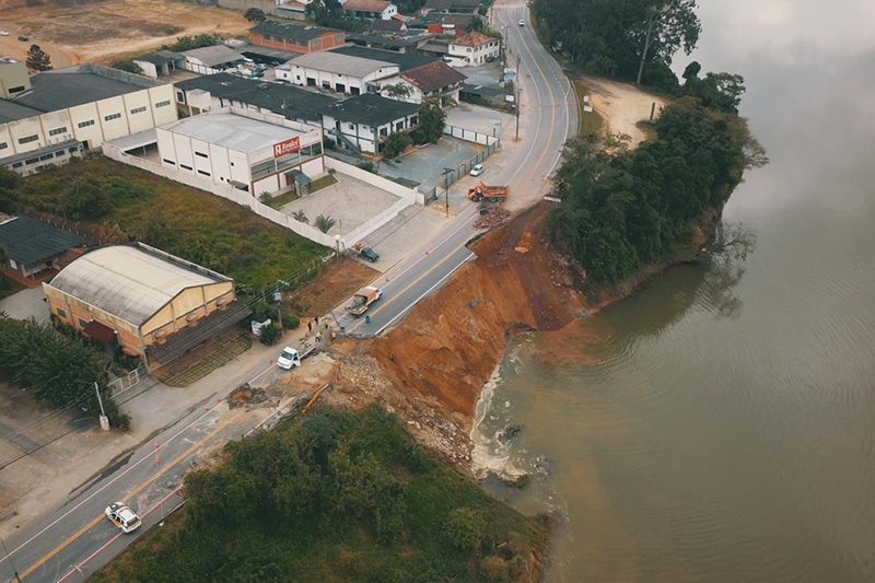 Defesa Civil de SC assegura recursos para obras na rua Dr. Nereu Ramos