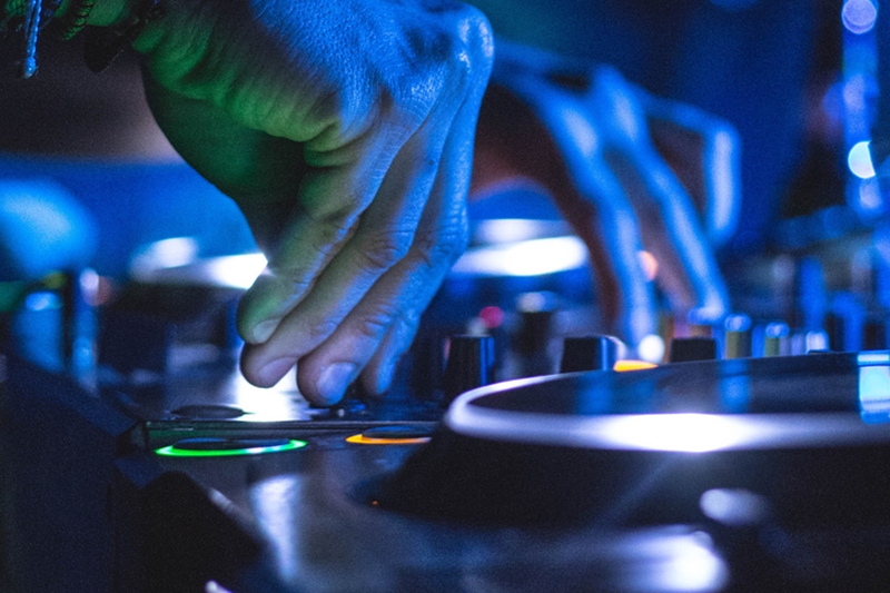 Bela Vista Country Club promove Balada Teen nesta quinta