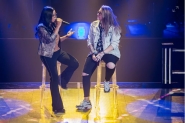 Gasparense Luana Berti vence batalha e segue no The Voice Brasil