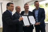 Governador de SC assina convênio que garante revitalização do Centro de Ilhota