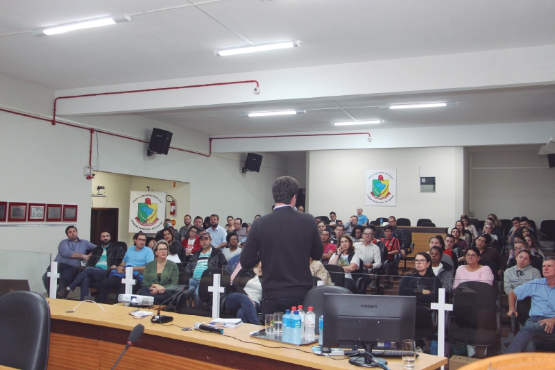 Integra��o do transporte entre cidades vizinhas ser� defendida por comiss�o