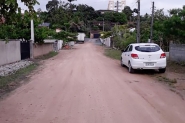 Come�a a pavimenta��o em lajotas da rua Zeno Zimmermann, no Santa Terezinha