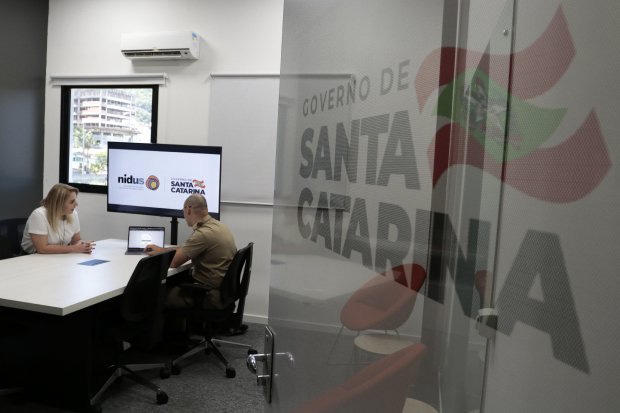 Governo de SC lan�a laborat�rio de inova��o e se conecta com startups