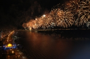 Florianópolis terá 16 minutos de show de fogos e apresentação de cantora gasparense