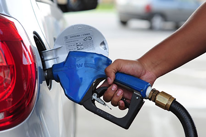 Procon divulga pesquisa de pre�os de combust�veis nos postos de Gaspar