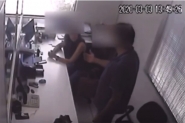 V�deo mostra homem agredindo ex-mulher em Blumenau