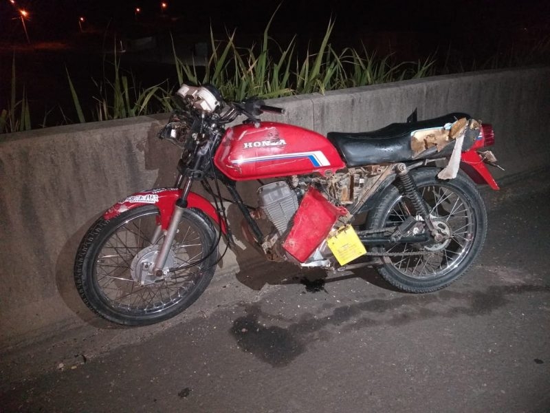 Adolescente morre em acidente na BR-101 na madrugada de segunda