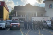 PM e bombeiros de Gaspar fazem homenagem a policial morto por bandido em Criciúma