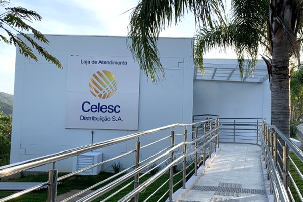 Celesc alerta para golpes em Santa Catarina