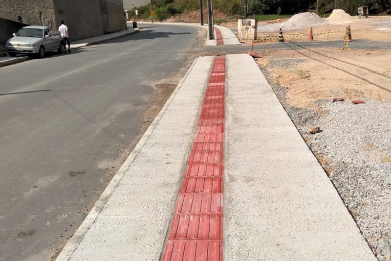 Obras de pavimenta��o da rua Frei Solano est�o suspensas por tempo indeterminado