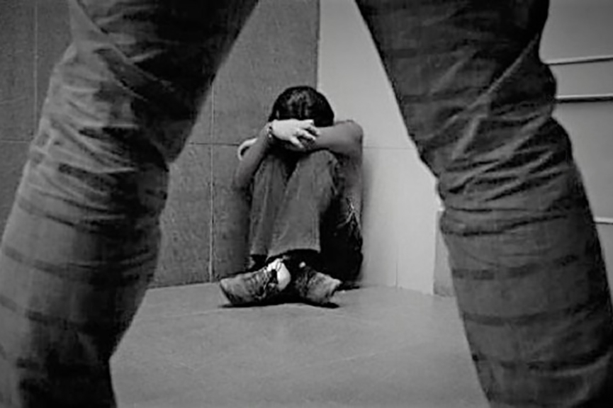 Homem � preso ap�s estuprar e engravidar enteada de 12 anos em Ilhota