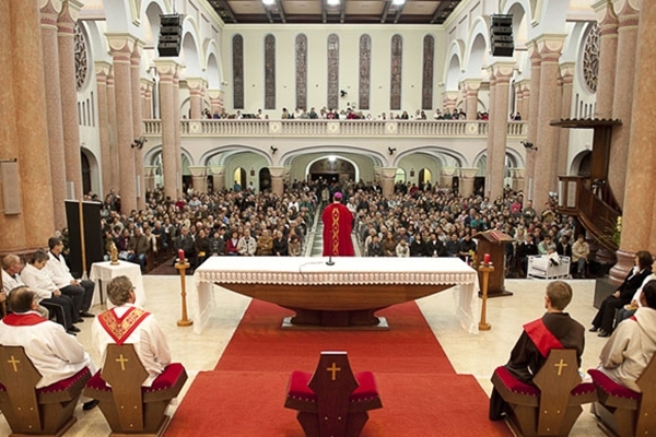 Missas voltam apenas na Igreja Matriz de Gaspar a partir de 4 de julho