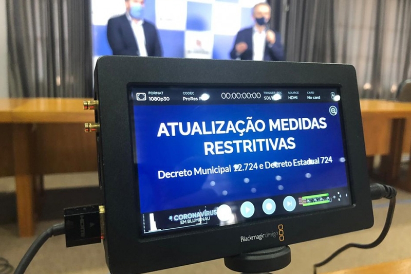 Prefeitura de Blumenau anuncia novas medidas restritivas, que incluem fechamento do com�rcio e demais servi�os n�o essenciais