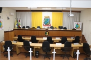 C�mara de Gaspar suspende atendimentos e adota sess�es remotas com rod�zio de servidores