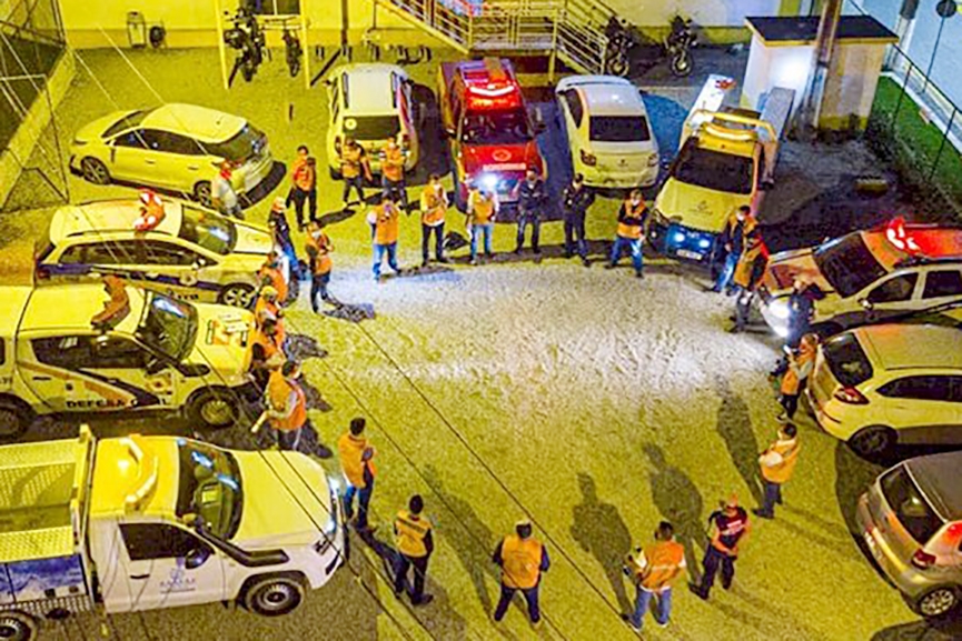 Fim de semana: fiscaliza��o encerra 61 festas particulares e fecha bares em Gaspar