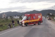 Motociclista fica ferido ap�s acidente na Av. Francisco Mastella, em Gaspar