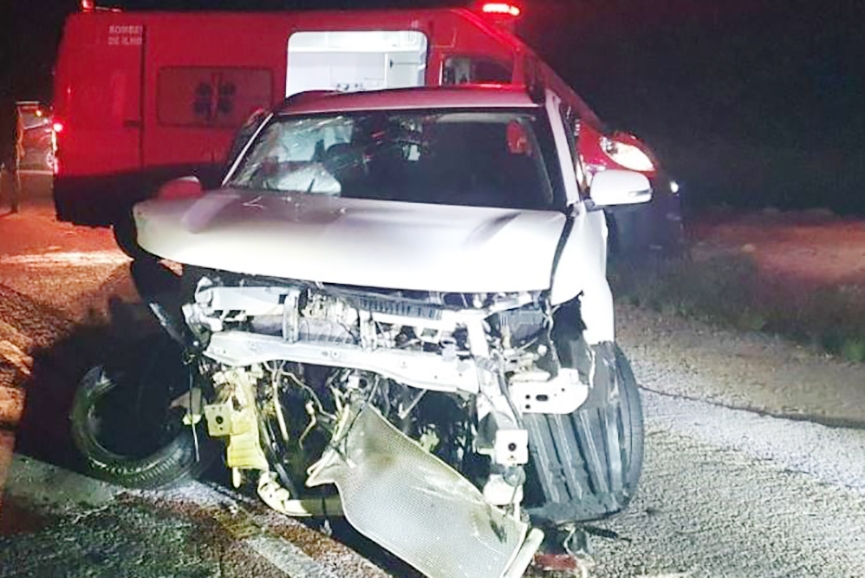 Batida frontal deixa dois feridos na BR-470, em Ilhota