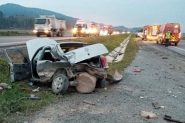 Colis�o entre dois carros deixa homem ferido na BR-470, em Gaspar