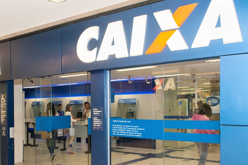 Caixa Econômica vai atender das 8h às 13h a partir de terça-feira