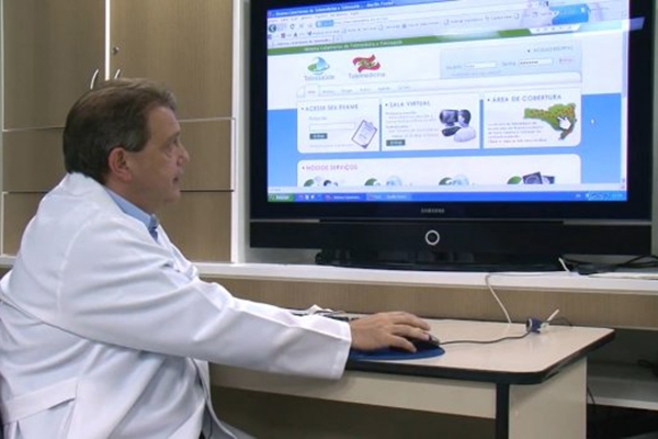 Pesquisadores da UFSC desenvolvem sistema para consultas m�dicas a dist�ncia