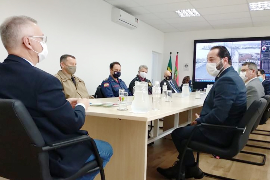 Secretaria de Seguran�a e MP de Santa Catarina firmam acordo de coopera��o