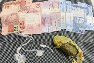 Homem � preso vendendo crack e maconha no bairro Coloninha, em Gaspar
