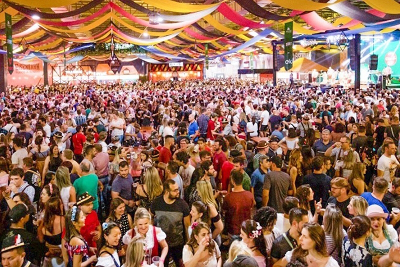 Sem Oktoberfest, economia local perde at� 70% do faturamento no m�s de outubro