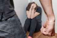 Homem � preso ap�s descumprir medida protetiva e agredir a ex em Ilhota