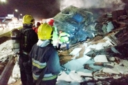 Engavetamento de caminh�es mata homem carbonizado na BR-101, em Itaja�