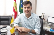Prefeito de Gaspar segue em isolamento após testar positivo para coronavírus
