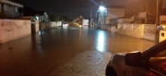 Chuva causa alagamentos, queda de árvores e deslizamento em Gaspar
