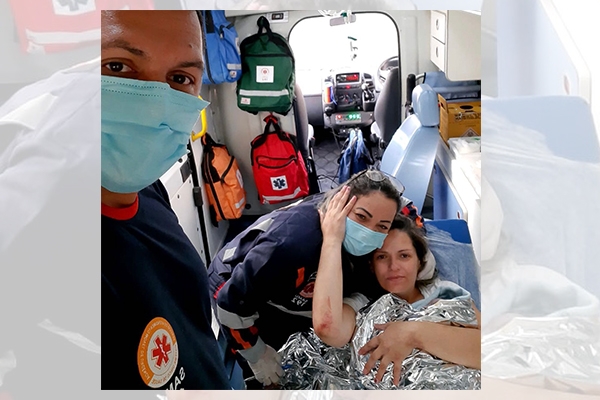 Equipe do Samu de Gaspar realiza parto dentro da ambul�ncia